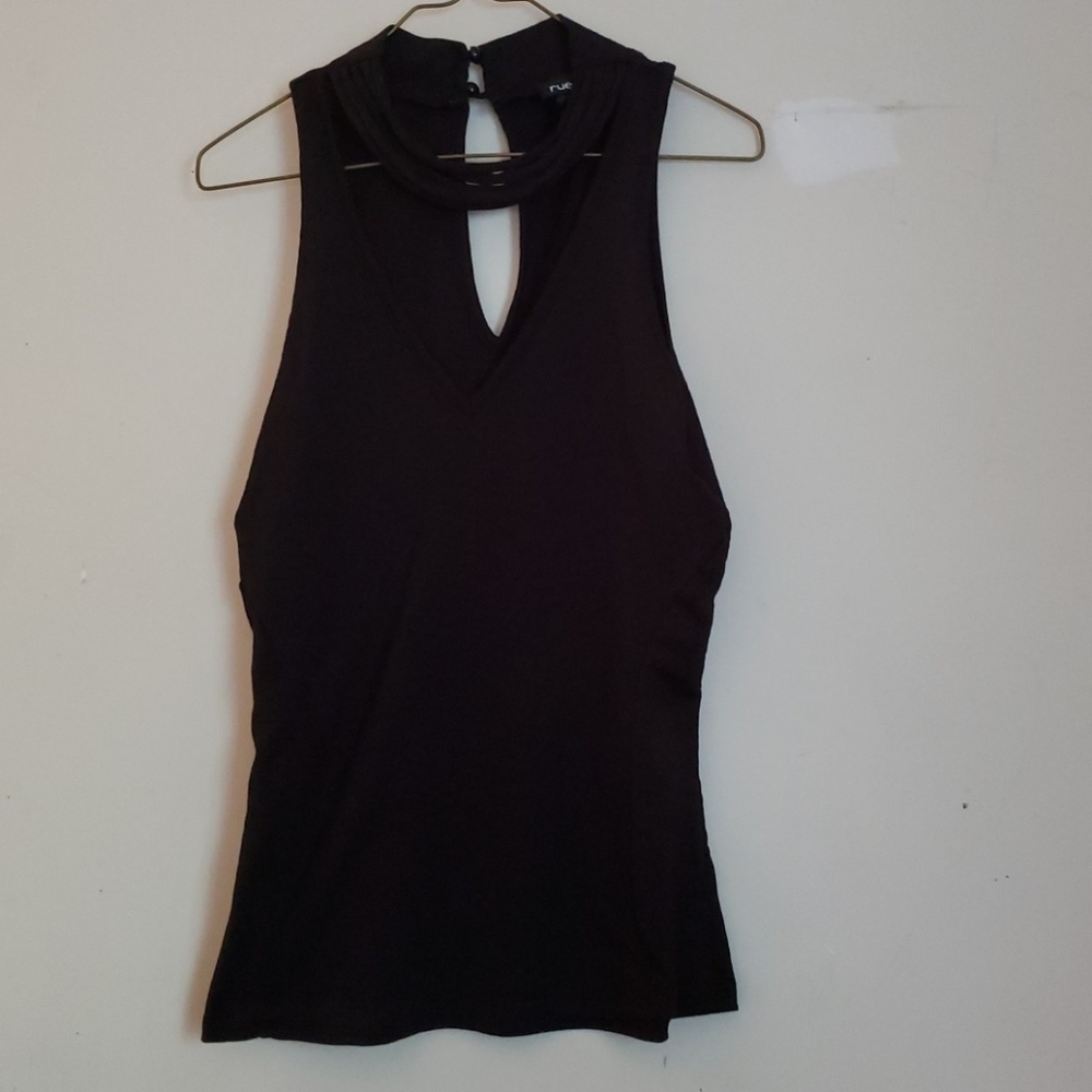 Black Tank